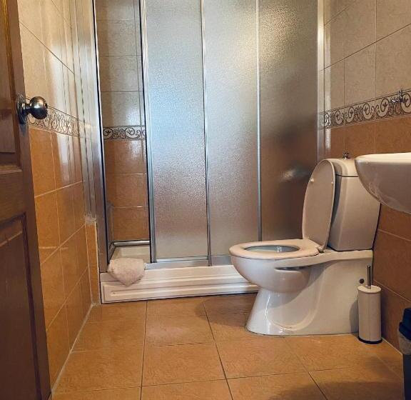 Camera Tripla Standard Vista Piscina, Lemon