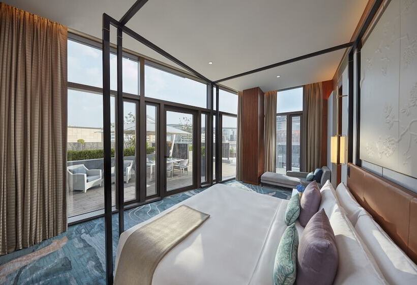 Люкс, Mandarin Oriental Wangfujing Beijing