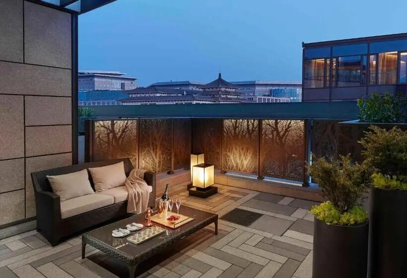 Standard-huone Terassi, Mandarin Oriental Wangfujing Beijing
