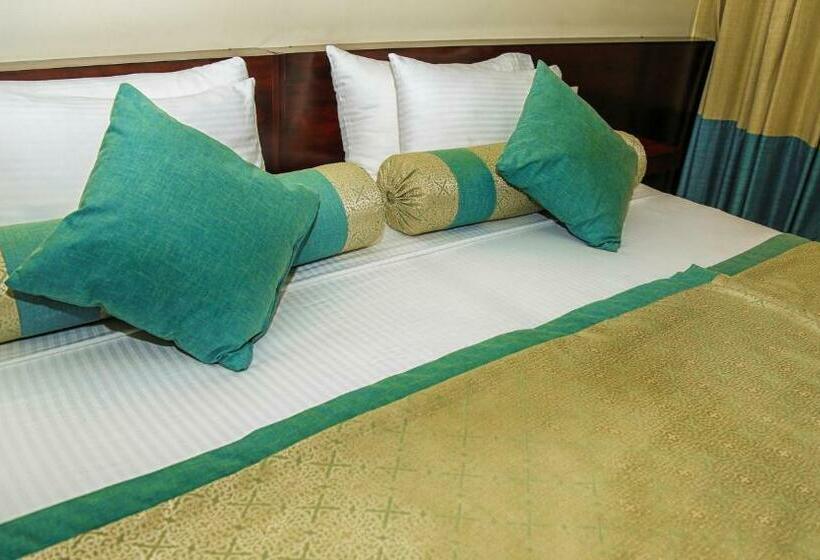 标准间, Oak Ray Heritage