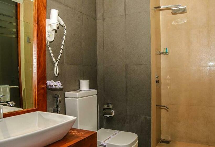 标准间, Oak Ray Heritage