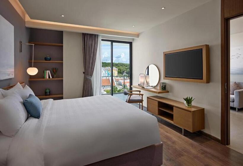 سوئیت جونیور با تخت بزرگ, Premier Residences Phu Quoc Emerald Bay Managed By Accor