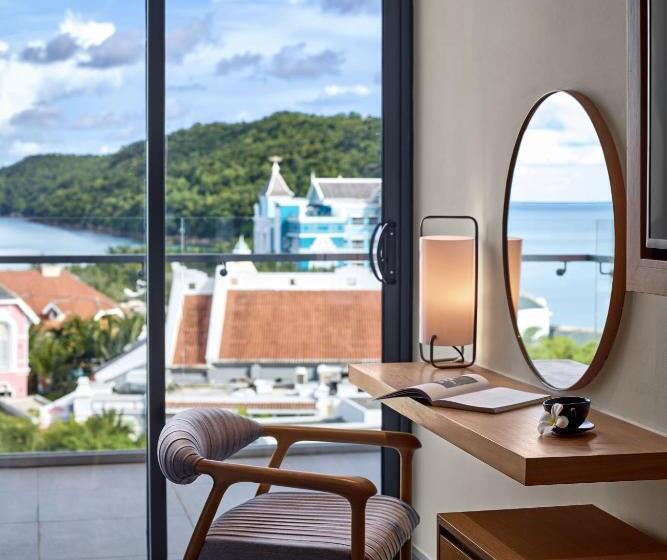 Superior suite with balcony, Premier Residences Phu Quoc Emerald Bay Managed By Accor