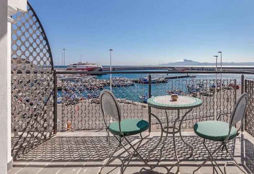 غرفة قياسية مطلّة علي البحر, La Residencia Puerto Hotel & Spa