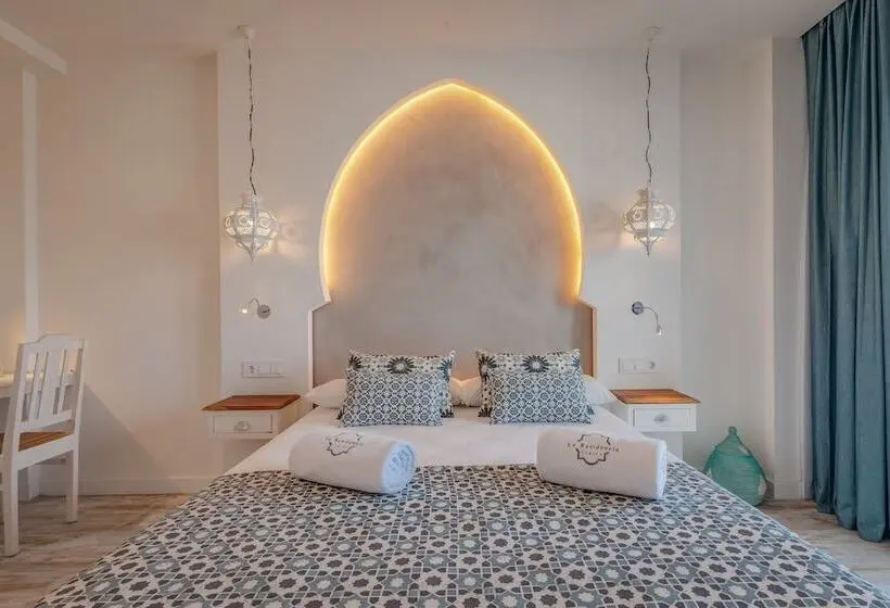 اتاق استاندارد با چشم‌انداز دریا, La Residencia Puerto Hotel & Spa