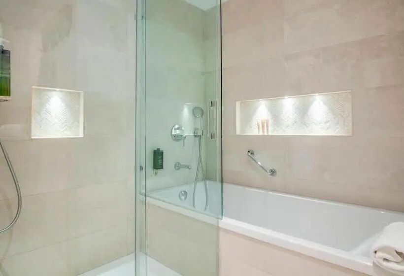 سوییت جونیور, La Residencia Puerto Hotel & Spa