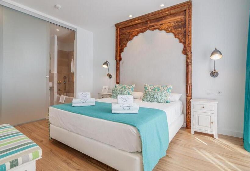 جناح جونيور مطلّ علي البحر, La Residencia Puerto Hotel & Spa