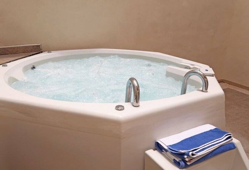 小型套房, Zenharmony Suites