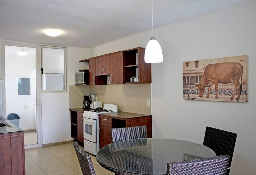 小型套房, Zenharmony Suites