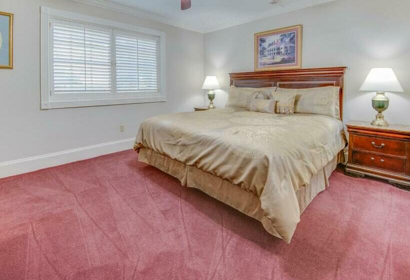 2ベッドルームアパートメント, La Plaza Apartments