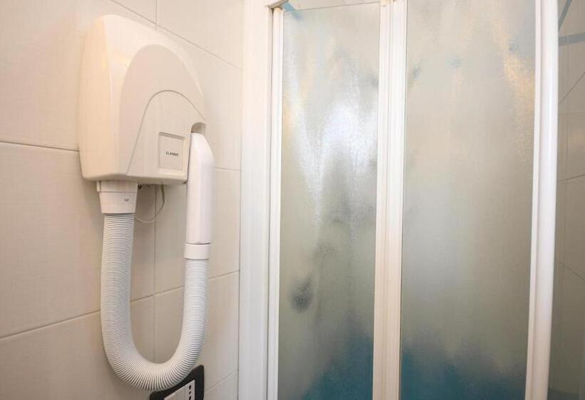 Номер Стандарт, B&b America