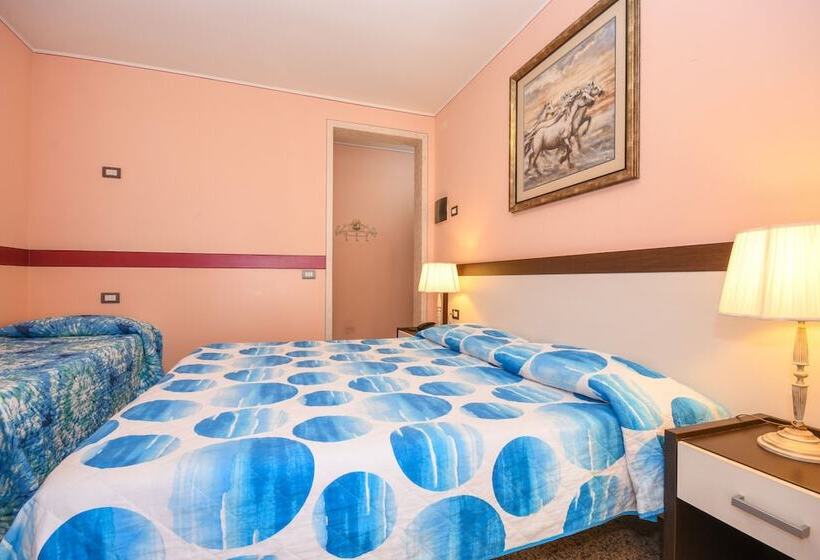 Номер Стандарт Трехместный, B&b America