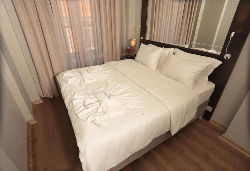 シングルデラックスルーム, Ferman Pera