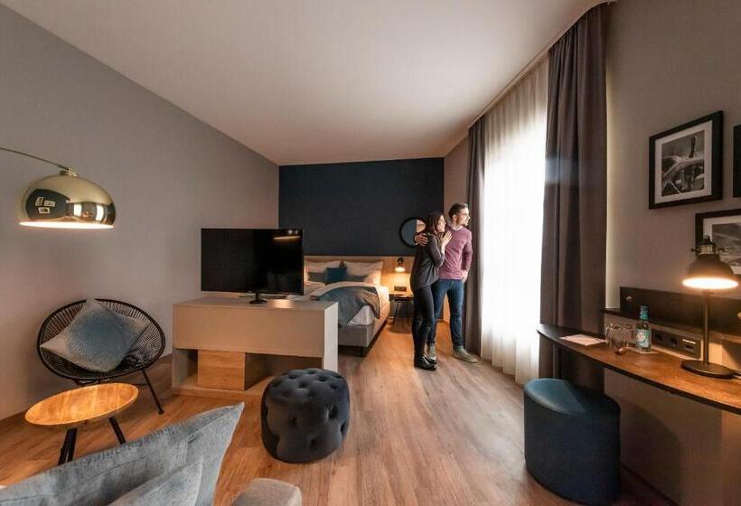 标准工作室, Harbr. Hotel Heilbronn