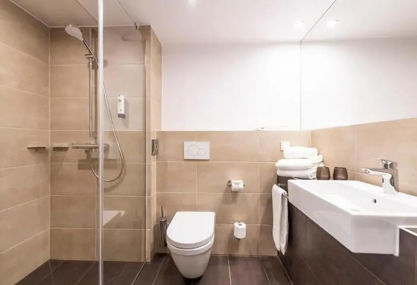 デラックススタジオ, Harbr. Hotel Heilbronn