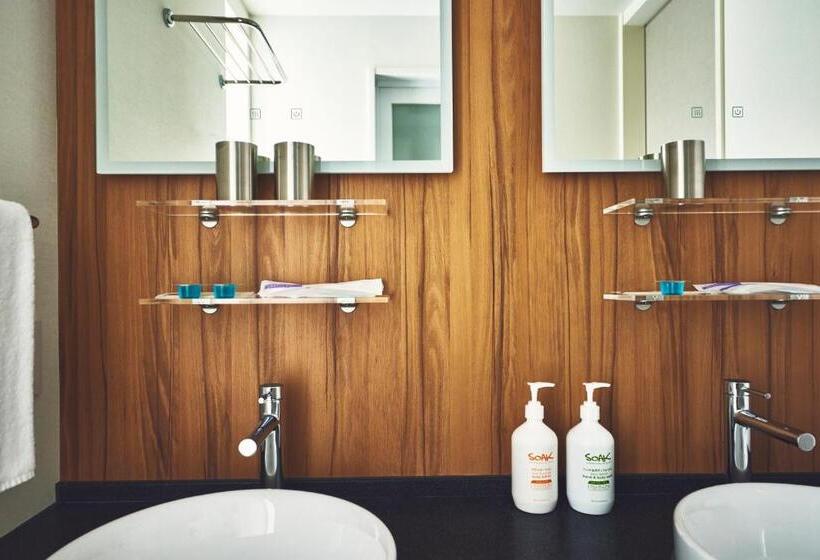 스탠다드 트리플 룸, Holiday Inn Express Osaka City Centre Midosuji, An Ihg