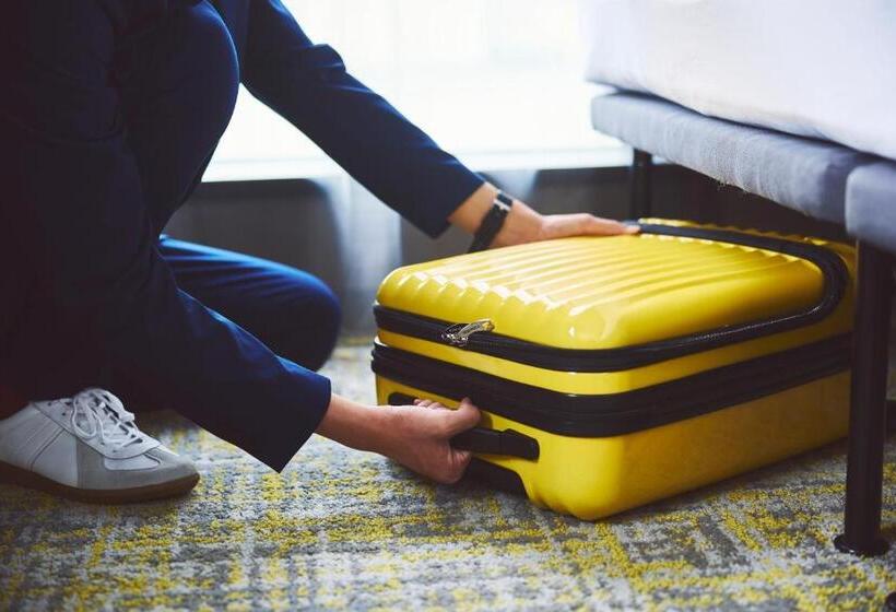 장애인을 위한 스탠다드 룸, Holiday Inn Express Osaka City Centre Midosuji, An Ihg