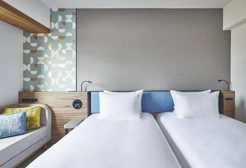 スタンダードシティビュールーム, Holiday Inn Express Osaka City Centre  Midosuji, An Ihg