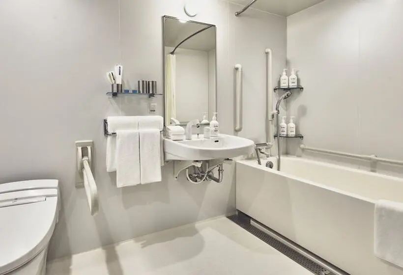 身障者適用スタンダードルーム, Holiday Inn Express Osaka City Centre  Midosuji, An Ihg
