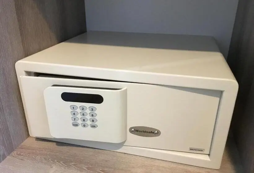 اتاق لوکس با بالکن, K Home Asok