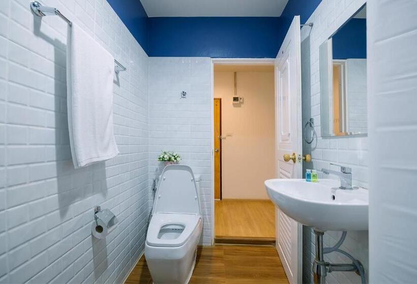 Номер Стандарт, K Home Asok