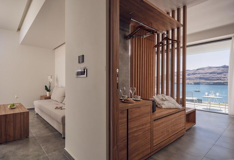 סוויטת ג'וניור דלוקס נוף לים, Lindos Grand Resort & Spa   Adults Only