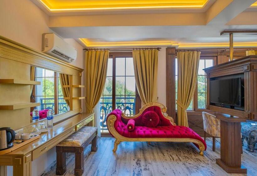 סוויטה, Reis Royal