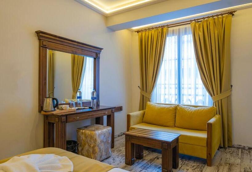 חדר סטנדרט, Reis Royal