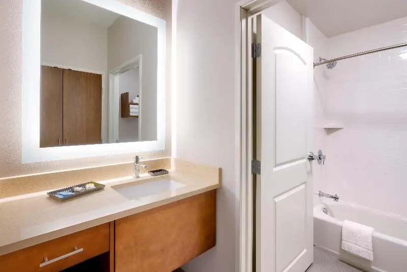 スイート, Staybridge Suites Lehi Traverse Ridge Center, An Ihg