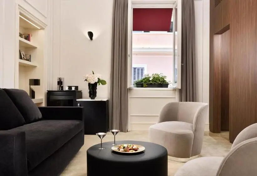 Suite with Views