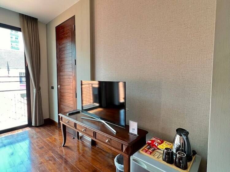 Люкс, Yotaka Bangkok