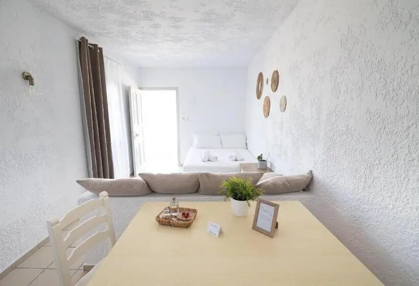 テラス付き１ベッドルームアパートメント, Hesperia Apartments By Estia