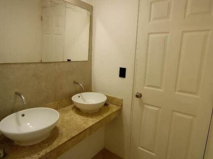 تختخواب در اتاق مشترک, 3b Wellness Hotel & Hostel