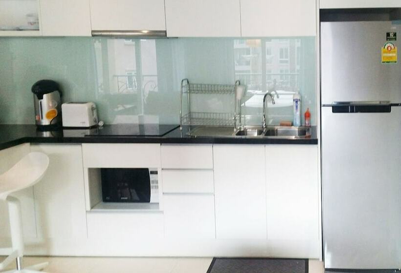 Suite Familiar 2 Quartos, Atlantis Condo And Water Park Pattaya By The Sea