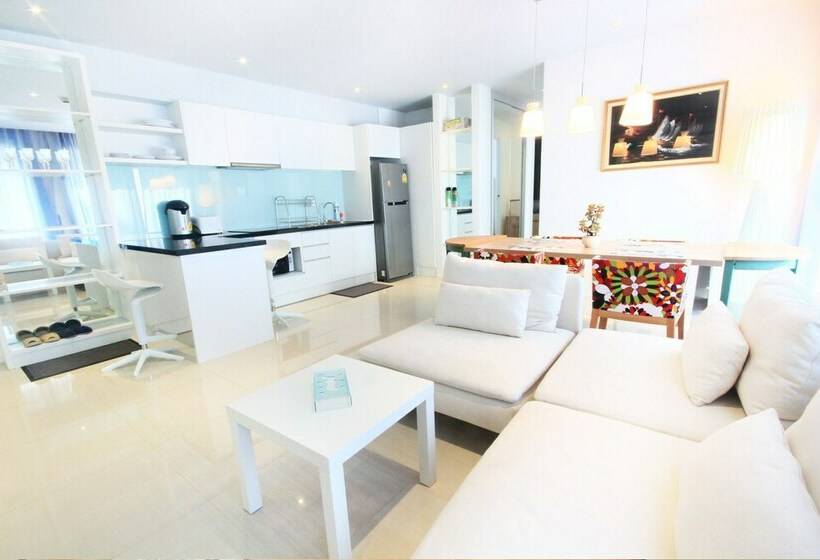 Suite Familiar 2 Quartos, Atlantis Condo And Water Park Pattaya By The Sea