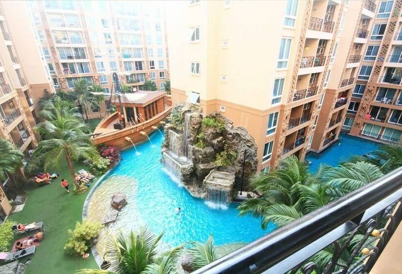 Suite Familiar 2 Quartos, Atlantis Condo And Water Park Pattaya By The Sea