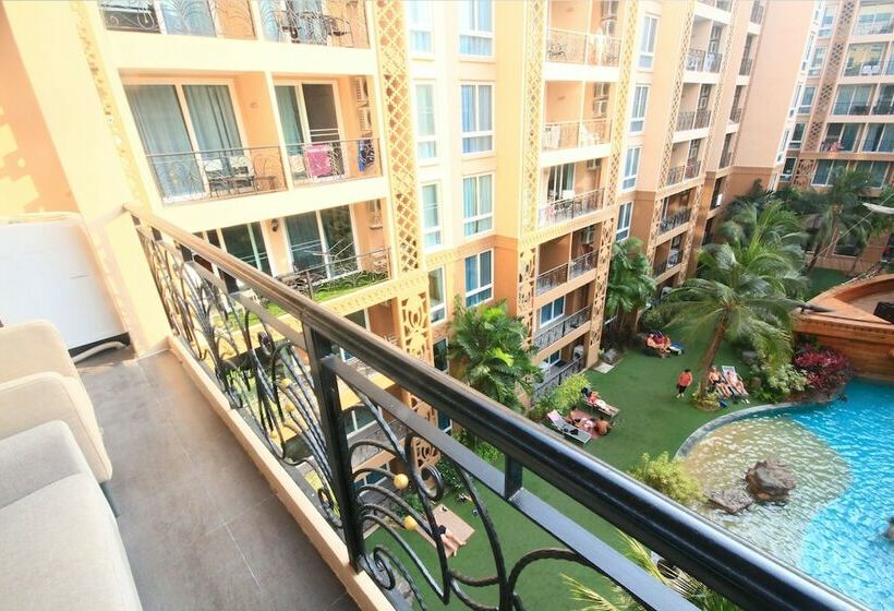 Suite Familiar 2 Quartos, Atlantis Condo And Water Park Pattaya By The Sea