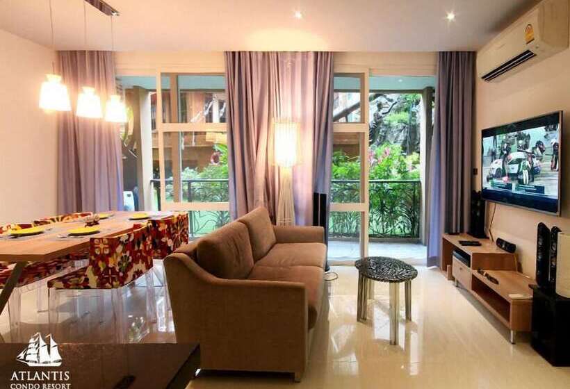 Suite Familiar 2 Quartos, Atlantis Condo And Water Park Pattaya By The Sea