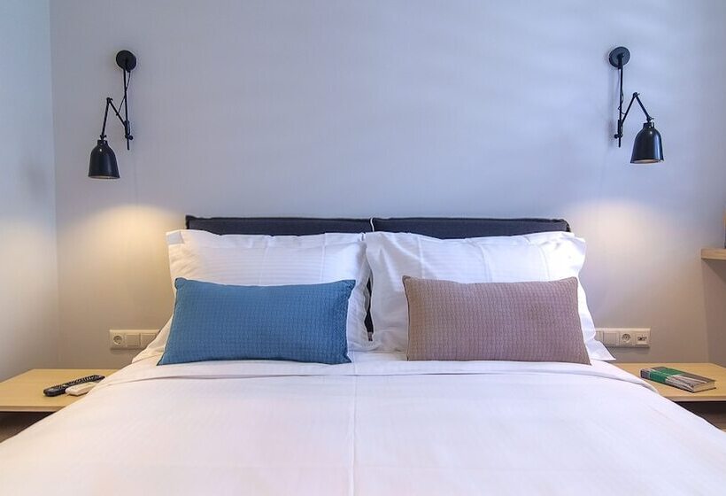 エコノミールーム, Acropolis Stay