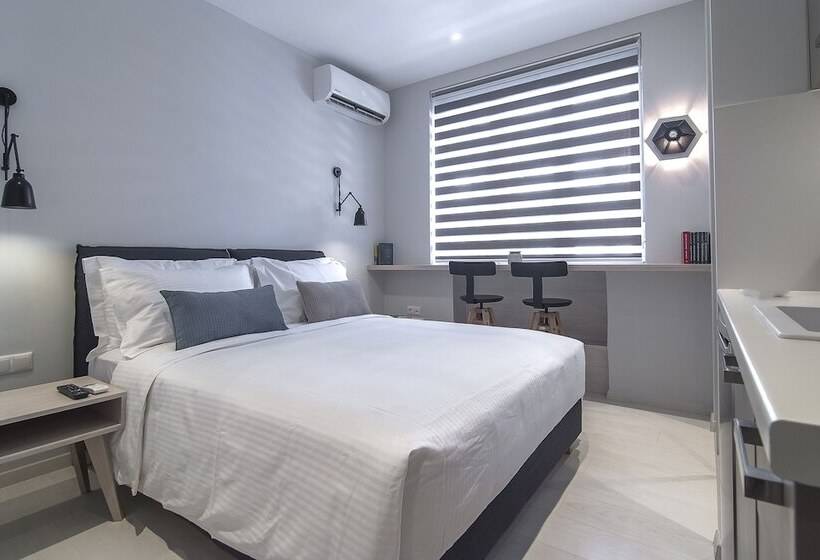 エコノミールーム, Acropolis Stay