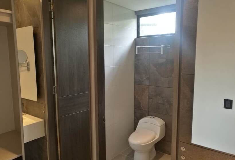 디럭스 룸, Café Hotel Medellín