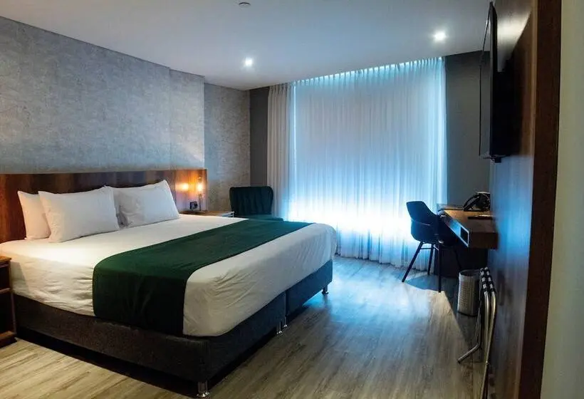 デラックスルーム, Café Hotel Medellín