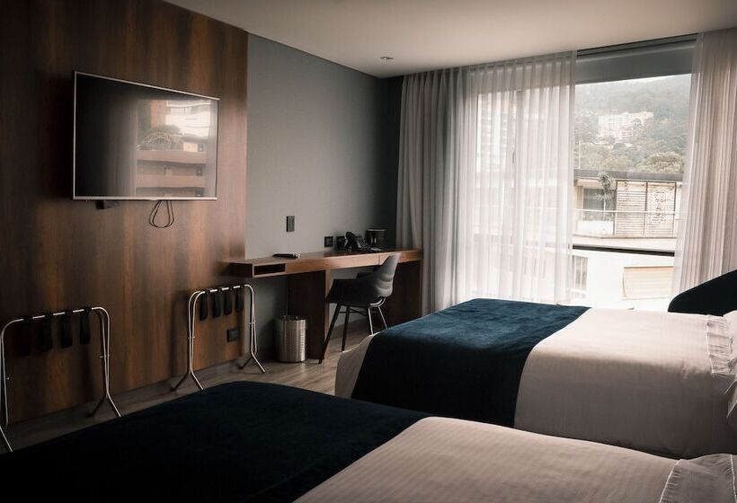 4인용 수피리어 룸, Café Hotel Medellín