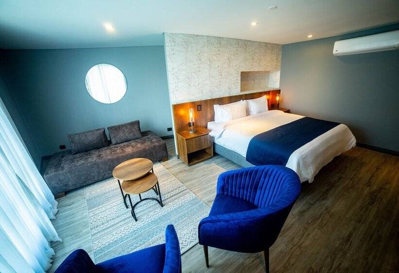 디럭스 룸, Café Hotel Medellín