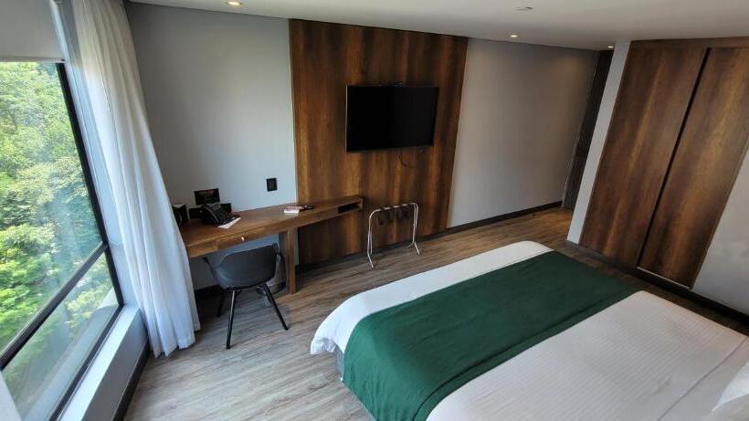 디럭스 룸, Café Hotel Medellín