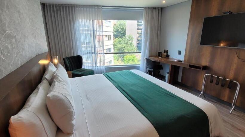 디럭스 룸, Café Hotel Medellín