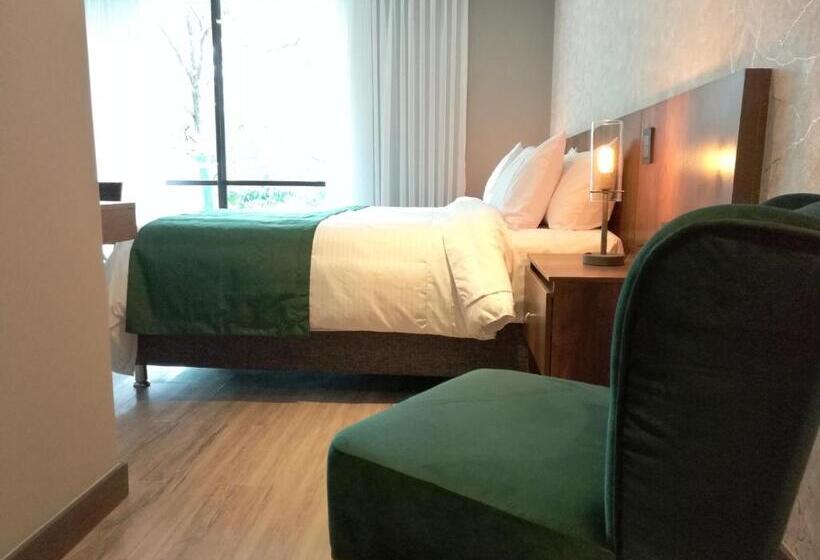 발코니 디럭스 룸, Café Hotel Medellín