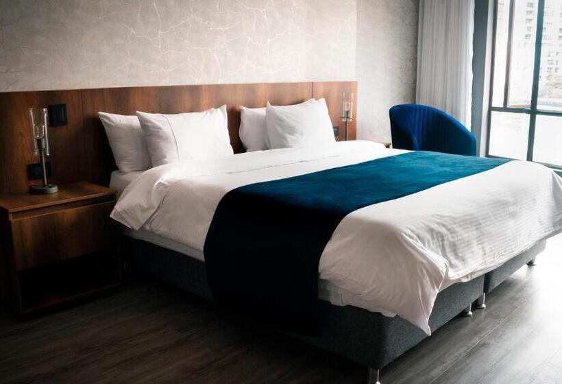 Номер Deluxe Кровать Кинг, Café Hotel Medellín