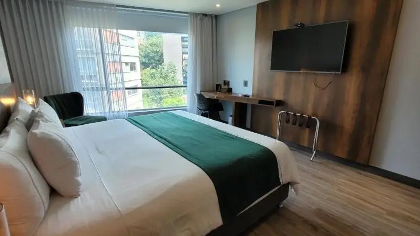 キングサイズベッドのデラックスルーム, Café Hotel Medellín