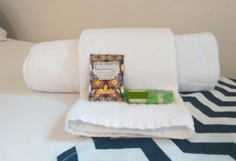 スタンダードトリプルルーム, Eco